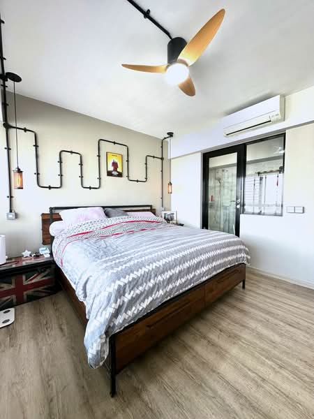 515C Tampines Central 7 HDB Flat For Sale at S$ 1,065,000 | PropertyGuru Singapore - Master