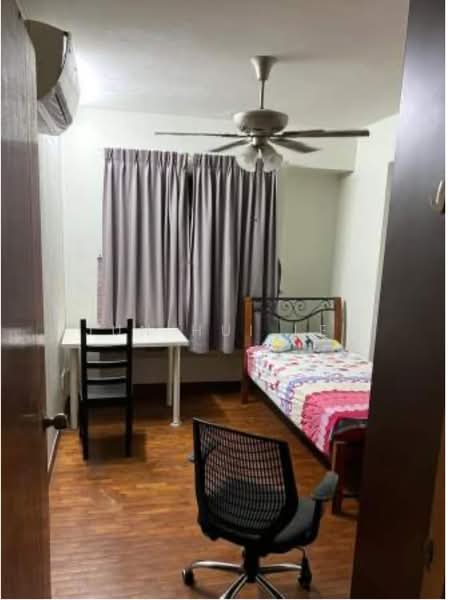 For Rent - 642A Punggol Drive