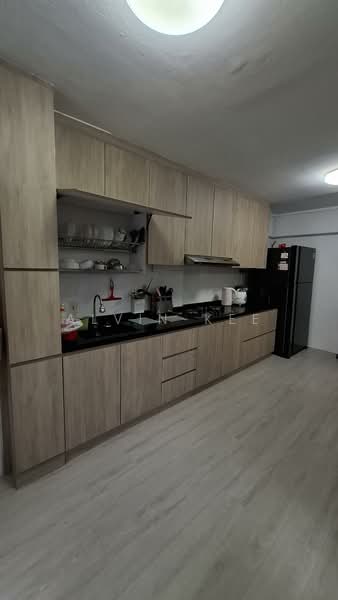 501 Ang Mo Kio Avenue 5 HDB Flat For Sale at S$ 768,000 | PropertyGuru Singapore - Kitchen