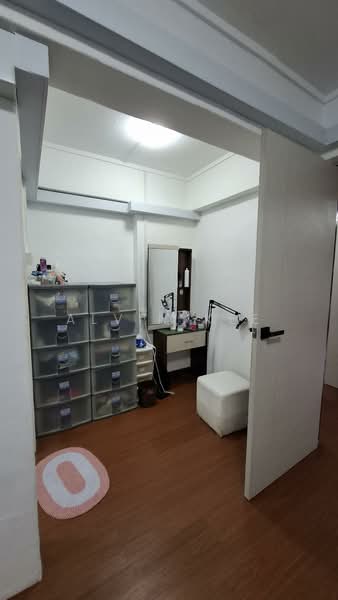 501 Ang Mo Kio Avenue 5 HDB Flat For Sale at S$ 768,000 | PropertyGuru Singapore - Interior