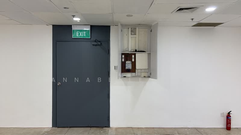 International Plaza, 10 Anson Road, 936 sqft, Office For Sale, by Annabelle Tee, 500071530 - Entrance - CommercialGuru.com.sg