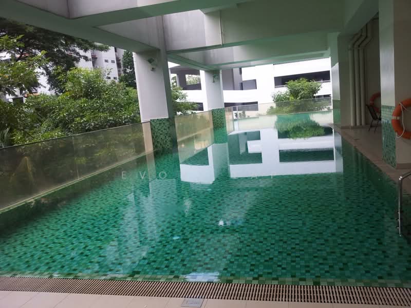 St Michael Regency, 38 St. Michael Road, 3 Bedrooms, 1,249 sqft, Condominium For Rent, by Evone Yap, 500071532 - Pool - PropertyGuru.com.sg