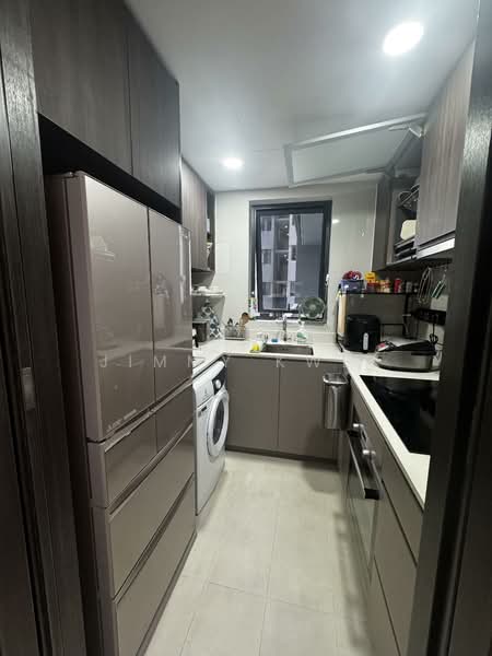 Riverfront Residences Condominium For Sale at S$ 1,688,888 | PropertyGuru Singapore - Kitchen