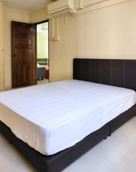 34 Jalan Bukit Ho Swee, 34 Jalan Bukit Ho Swee, 2 Bedrooms, 549 sqft, HDB Flat For Rent, by Ho Chii Fei, 500071546 - Bedroom - PropertyGuru.com.sg