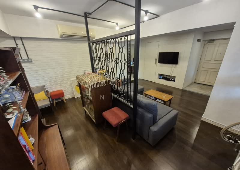 236 Bishan Street 22 HDB Flat For Sale at S$ 838,000 | PropertyGuru Singapore - Living Room