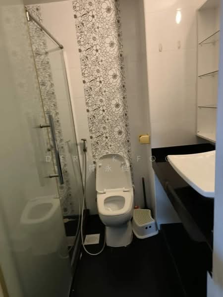 West Bay Condo Condominium For Sale at S$ 1,128,000 | PropertyGuru Singapore - Bathroom