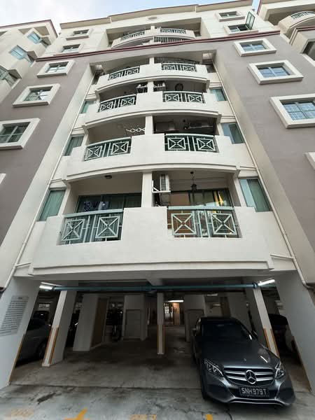 West Bay Condo Condominium For Sale at S$ 1,128,000 | PropertyGuru Singapore - Exterior