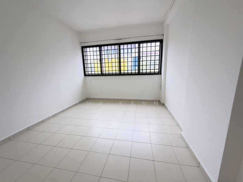 393 Yishun Avenue 6 HDB Flat For Sale at S$ 555,888 | PropertyGuru Singapore - Interior