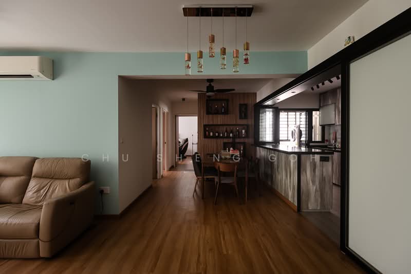 458B Sengkang West Road HDB Flat For Sale at S$ 800,000 | PropertyGuru Singapore - Living Room