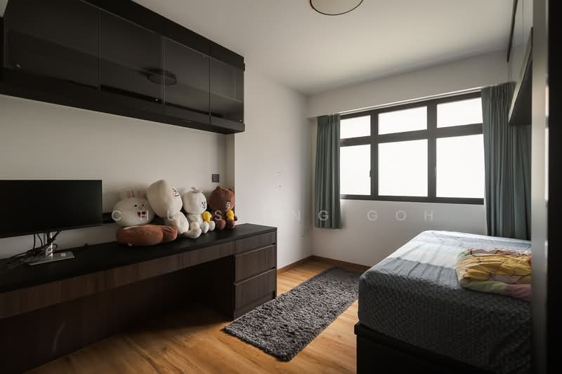 458B Sengkang West Road HDB Flat For Sale at S$ 800,000 | PropertyGuru Singapore - Bedroom