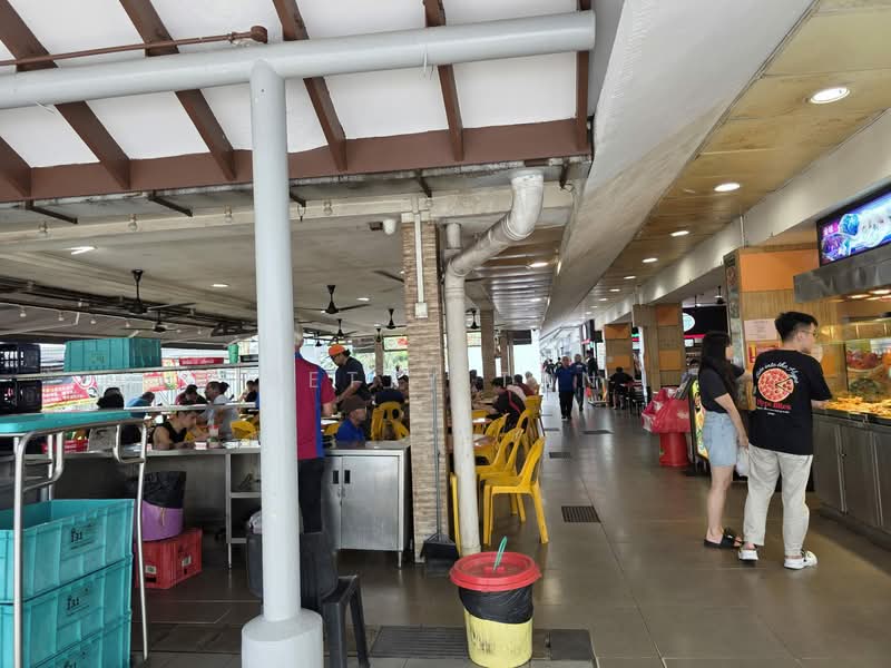 Blk 131 Marsiling Rise, Marsiling Rise, 1,200 sqft, Shop / Shophouse For Sale, by Betty Tan, 500071613 - CommercialGuru.com.sg