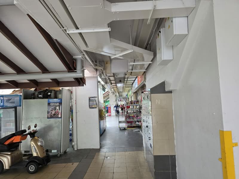Blk 131 Marsiling Rise, Marsiling Rise, 1,200 sqft, Shop / Shophouse For Sale, by Betty Tan, 500071613 - Exterior - CommercialGuru.com.sg