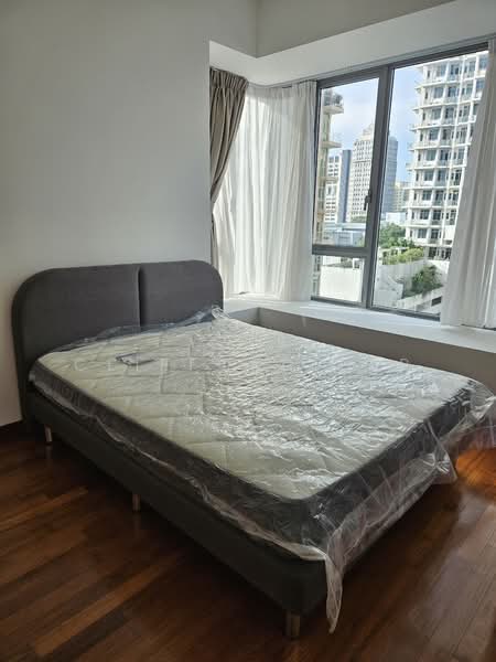 Vista Residences, 26 Jalan Datoh, 2 Bedrooms, 906 sqft, Condominium For Rent, by Clifford Yap, 500071617 - Master Bedroom with ensuite  - PropertyGuru.com.sg