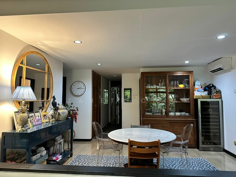 Regency Park, 3 Nathan Road, 3 Bedrooms, 2,260 sqft, Condominium For Rent, by Elizabeth Chiam, 500071627 - Dining Room - PropertyGuru.com.sg