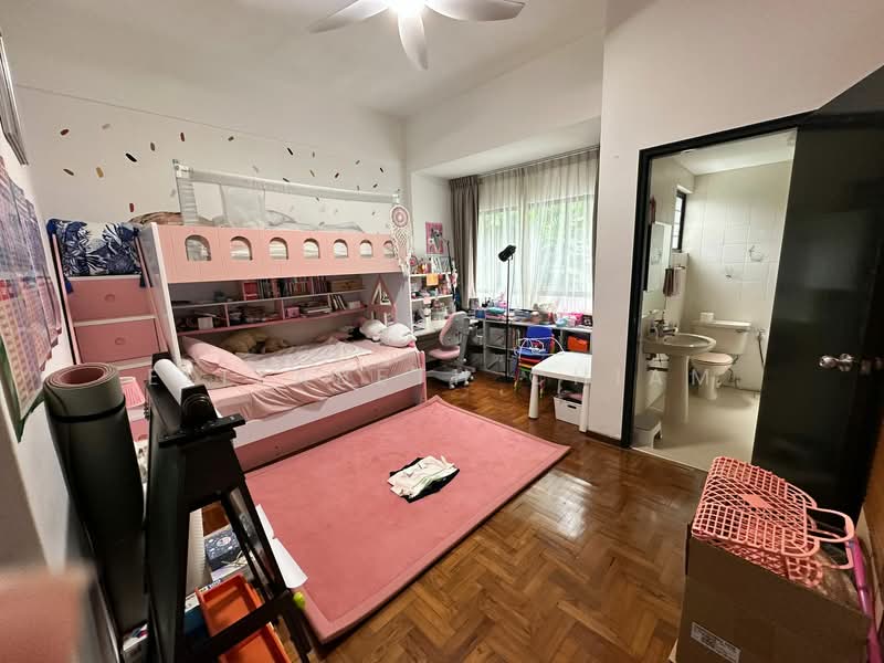 Regency Park, 3 Nathan Road, 3 Bedrooms, 2,260 sqft, Condominium For Rent, by Elizabeth Chiam, 500071627 - Bedroom - PropertyGuru.com.sg
