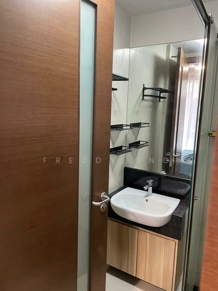 Centra Studios, 25 Lorong 25 Geylang, Studio, 409 sqft, Apartment For Rent, by Freddy Ong, 500071639 - Bathroom - PropertyGuru.com.sg