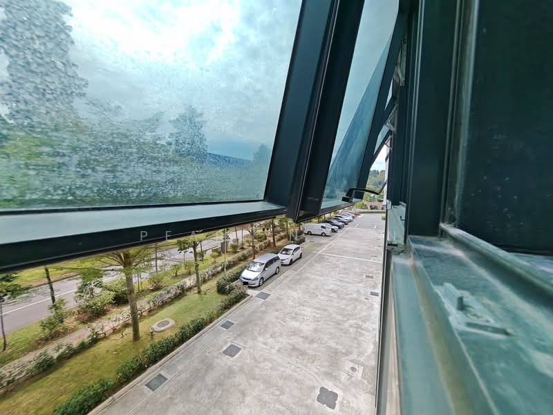 Interlocal Centre, 100G Pasir Panjang Road, 1,689 sqft, Light Industrial (B1) For Rent, by Pearlyn Tan, 500071641 - Exterior - CommercialGuru.com.sg