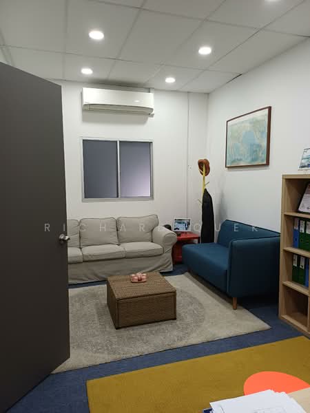 Tagore 8, 421 Tagore Industrial Avenue, 4,694 sqft, Light Industrial (B1) For Sale, by Richard Quek, 500071643 - Interior - CommercialGuru.com.sg