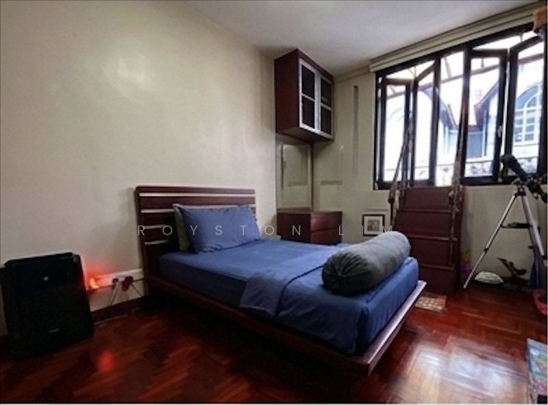 Avila Terrace Terraced House For Sale at S$ 4,200,000 | PropertyGuru Singapore - Bedroom