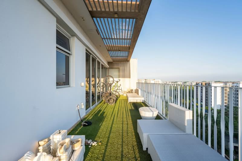 Sea Esta Condominium For Sale at S$ 2,030,000 | PropertyGuru Singapore - Balcony