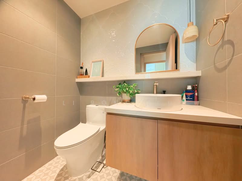 Costa Del Sol, 72 Bayshore Road, 4 Bedrooms, 1,475 sqft, Condominium For Sale, by Li Rong Teh, 500071684 - Bathroom - PropertyGuru.com.sg
