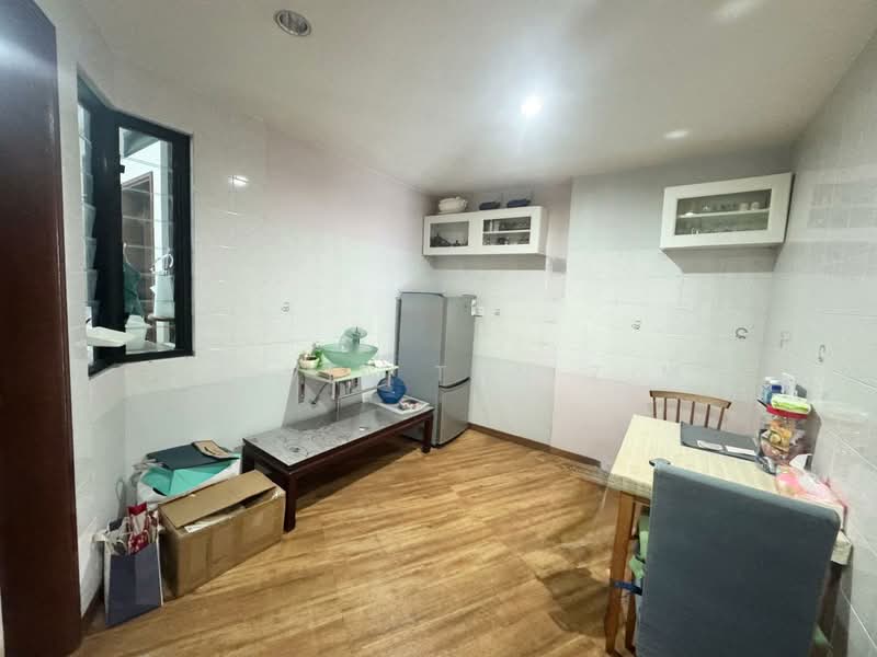 Chiltern Park, 133 Serangoon Avenue 3, 3 Bedrooms, 1,249 sqft, Condominium For Rent, by Sylvia Tan Z M, 500071710 - Kitchen - PropertyGuru.com.sg