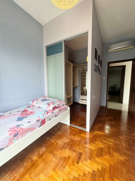 Chiltern Park, 133 Serangoon Avenue 3, 3 Bedrooms, 1,249 sqft, Condominium For Rent, by Sylvia Tan Z M, 500071710 - Bedroom - PropertyGuru.com.sg