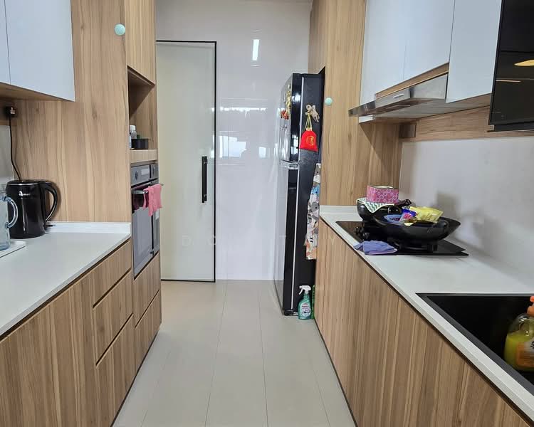 464B Clementi Avenue 1 HDB Flat For Sale at S$ 1,280,000 | PropertyGuru Singapore - Kitchen