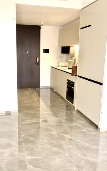 JadeScape Condominium For Sale at S$ 1,550,000 | PropertyGuru Singapore - Kitchen