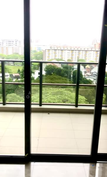 JadeScape Condominium For Sale at S$ 1,550,000 | PropertyGuru Singapore - Balcony