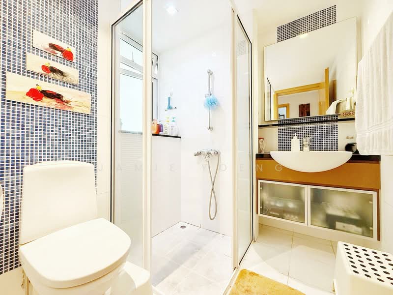 Savannah Condopark Condominium For Sale at S$ 1,450,000 | PropertyGuru Singapore - Bathroom