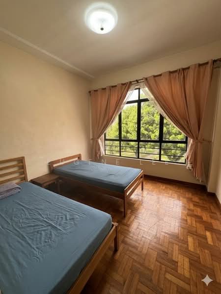 Casa Sarina Condominium For Sale at S$ 1,750,000 | PropertyGuru Singapore - Bedroom