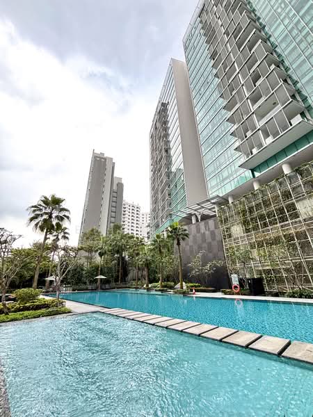 The Vermont On Cairnhill Apartment For Sale at S$ 3,430,000 | PropertyGuru Singapore - Swimming Pool