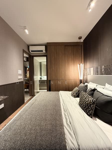 The Continuum Condominium For Sale at S$ 2,128,000 | PropertyGuru Singapore - Bedroom