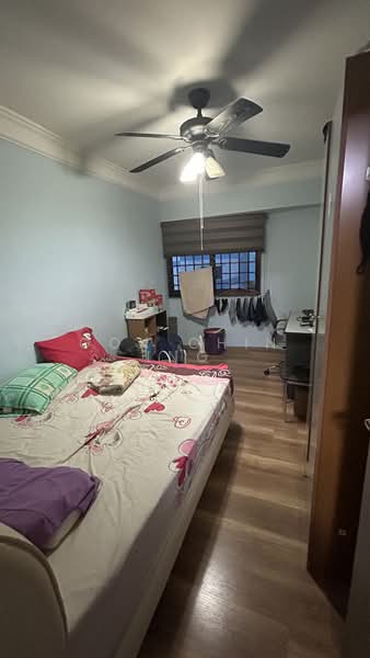 504B Montreal Drive HDB Flat For Sale at S$ 638,888 | PropertyGuru Singapore - Bedroom