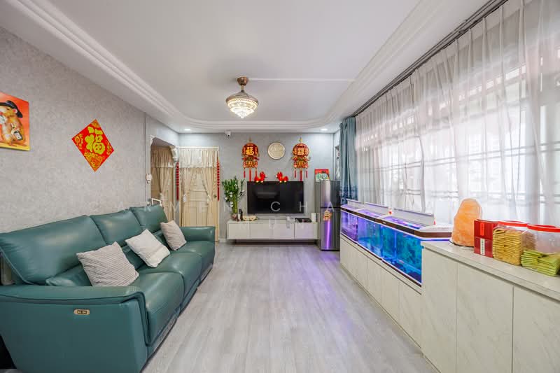 195 Rivervale Drive HDB Flat For Sale at S$ 598,000 | PropertyGuru Singapore - Living Room