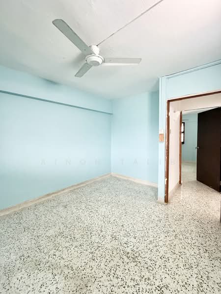 12 Marsiling Lane HDB Flat For Sale at S$ 345,000 | PropertyGuru Singapore - Interior