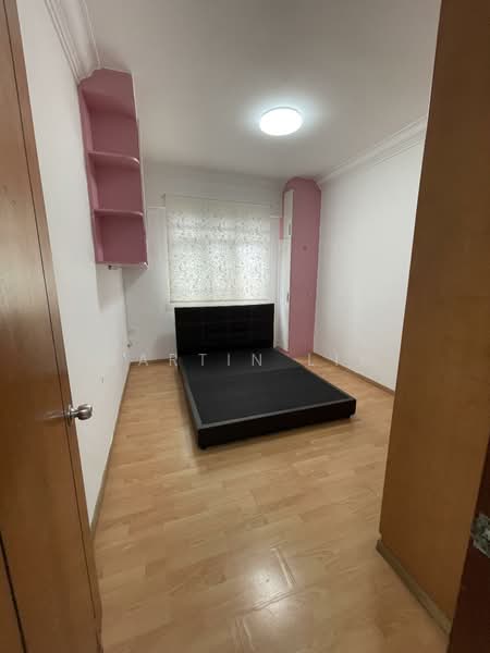 The Florida, 78 Hougang Avenue 7, 3 Bedrooms, 1,227 sqft, Condominium For Rent, by Martin Lim, 500071812 - Bedroom - PropertyGuru.com.sg