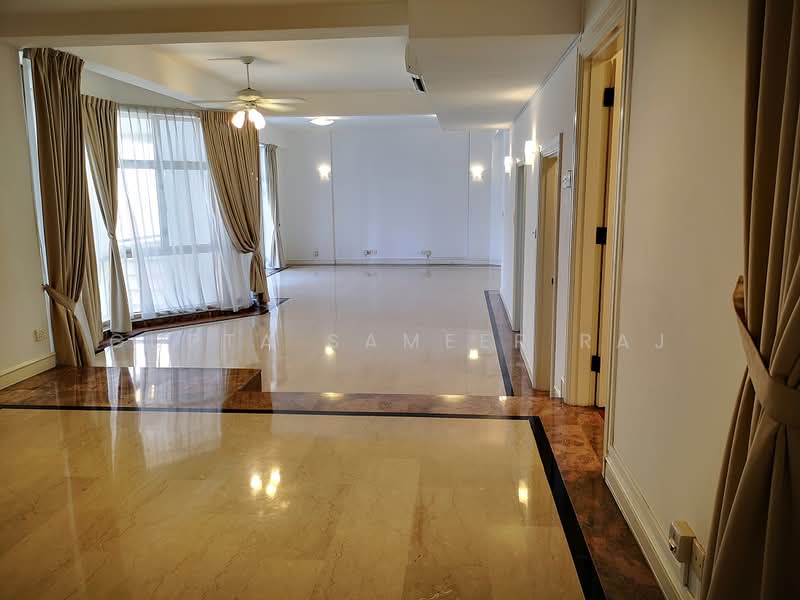 Leonie Condotel, 2 Leonie Hill Road, 4 Bedrooms, 2,568 sqft, Condominium For Rent, by Gupta Sameer Raj, 500071819 - Living Room - PropertyGuru.com.sg