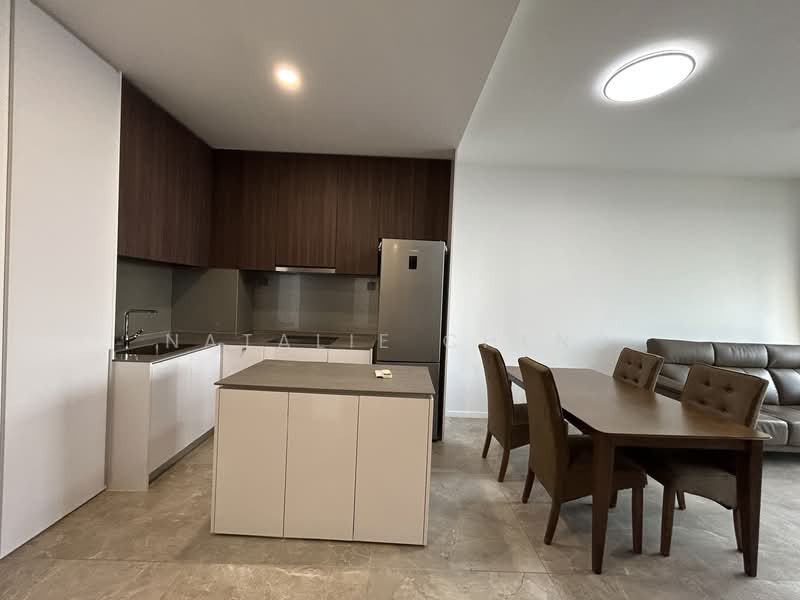 Artra, 12 Alexandra View, 2 Bedrooms, 829 sqft, Condominium For Rent, by Natalie Cheng, 500071829 - Kitchen - PropertyGuru.com.sg
