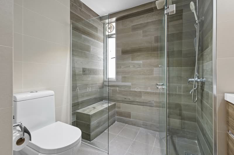 Parc Vista, 462 Corporation Road, 3 Bedrooms, 1,270 sqft, Condominium For Rent, by Daniel Gan, 500071833 - Bathroom - PropertyGuru.com.sg