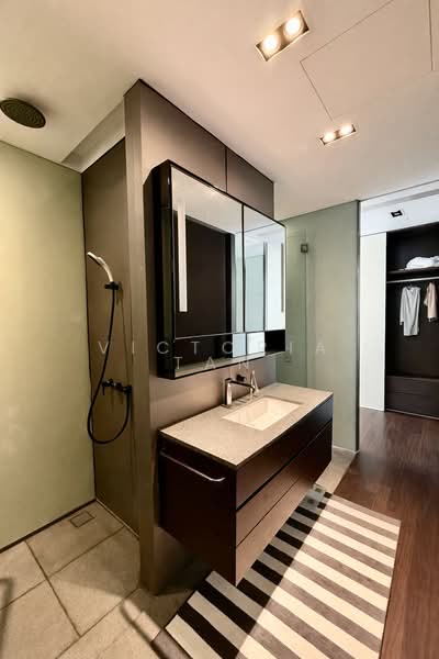 Martin No 38, 38 Martin Road, 2 Bedrooms, 969 sqft, Apartment For Rent, by Victoria Tan, 500071851 - Bathroom - PropertyGuru.com.sg