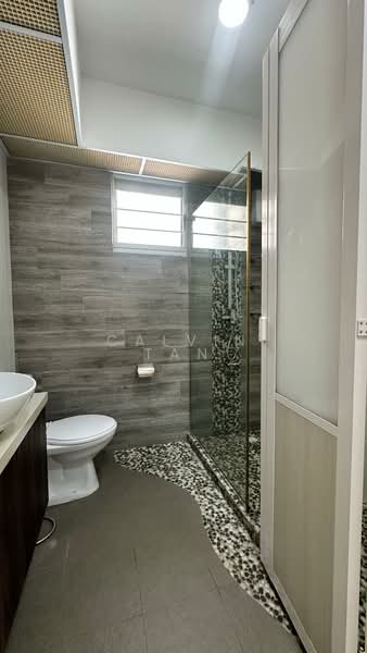 807C Chai Chee Road, 807C Chai Chee Road, 2 Bedrooms, 1,001 sqft, HDB Flat For Rent, by Calvin Tan, 500071856 - Bathroom - PropertyGuru.com.sg