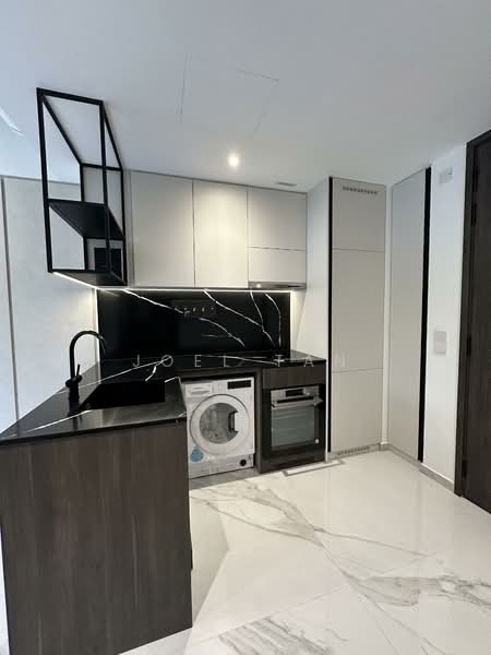 Jervois Mansion, 8 Jervois Close, 2 Bedrooms, 678 sqft, Condominium For Rent, by Joel Tan, 500071862 - Kitchen - PropertyGuru.com.sg