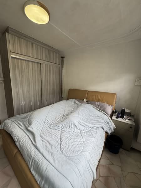 751 Woodlands Circle HDB Flat For Sale at S$ 680,000 | PropertyGuru Singapore - Bedroom