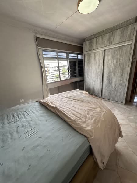 751 Woodlands Circle HDB Flat For Sale at S$ 680,000 | PropertyGuru Singapore - Bedroom