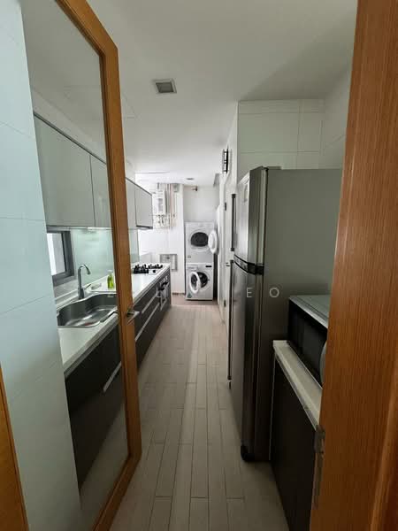 One Jervois Condominium For Sale at S$ 2,680,000 | PropertyGuru Singapore - Kitchen