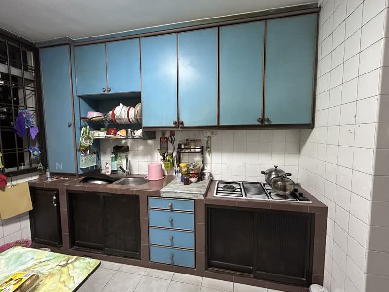 155 Yung Loh Road, 155 Yung Loh Road, Room Rental, 150 sqft, HDB Flat For Rent, by Tan Hui Neo Veronica, 500071868 - Kitchen - PropertyGuru.com.sg