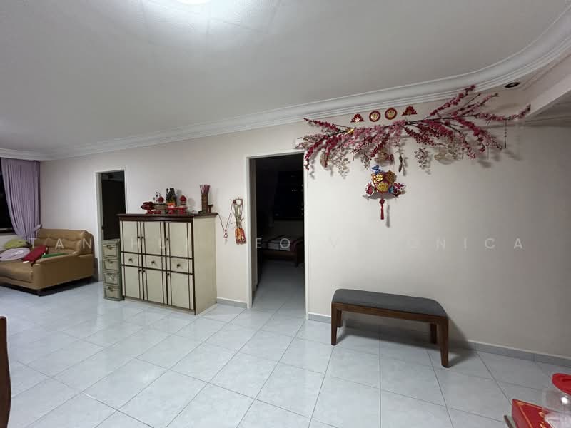 155 Yung Loh Road, 155 Yung Loh Road, Room Rental, 150 sqft, HDB Flat For Rent, by Tan Hui Neo Veronica, 500071868 - Living Room - PropertyGuru.com.sg