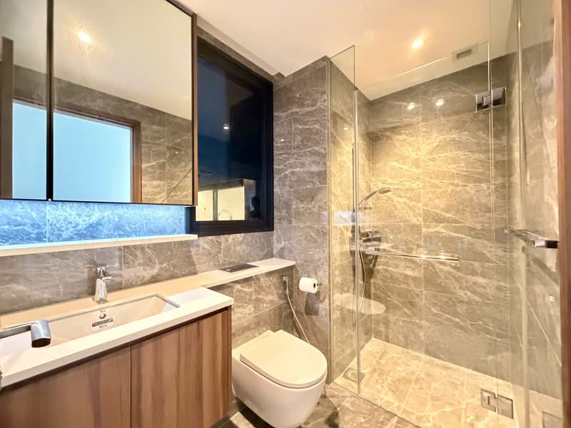 Lentor Modern, Lentor Central, 3 Bedrooms, 990 sqft, Condominium For Rent, by Damian Toh  卓犹祥, 500071874 - Bathroom - PropertyGuru.com.sg